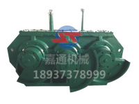 三軸強製衕步稀油激振器