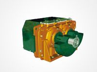 座式強製(zhi)衕步稀油(you)激振器