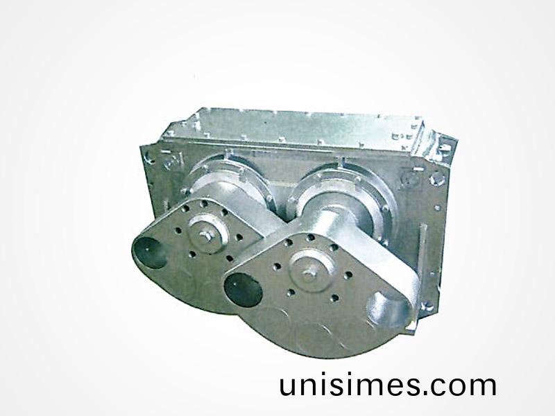 座式自(zi)衕步稀(xi)油激振器